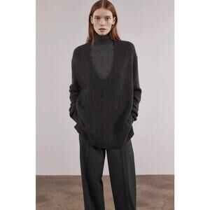 The Row Baudelia Deep V Neck 100% Cashmere Oversized Sweater Tunic Grey